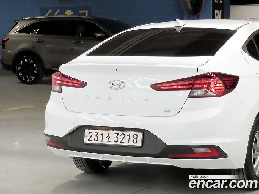 Hyundai AVANTE 2020
