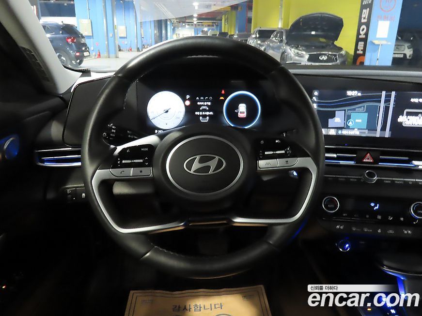Hyundai AVANTE 2025