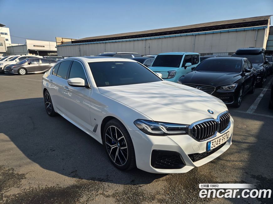 BMW 5-Series 2021