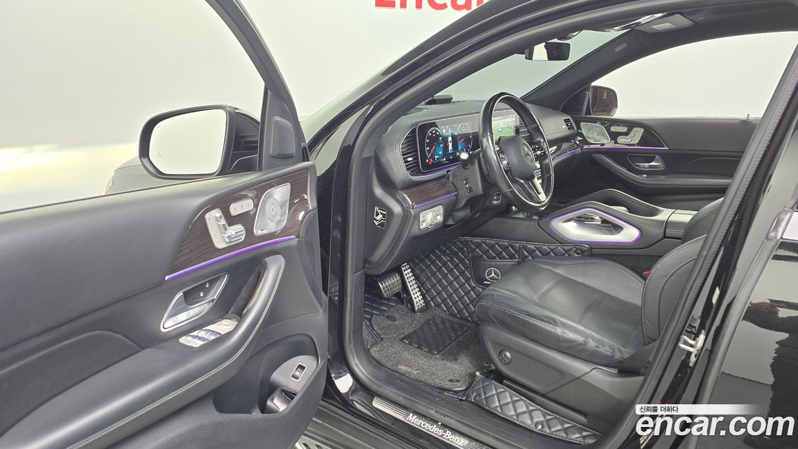 Mercedes-Benz GLE-Class 2021