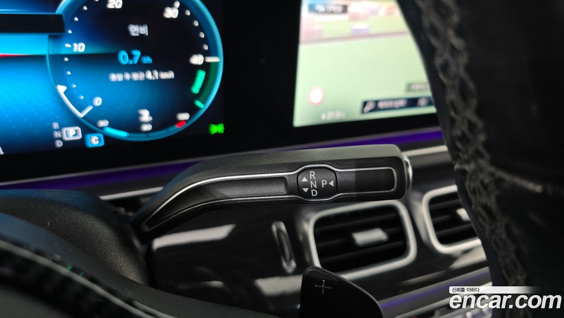 Mercedes-Benz GLE-Class 2021