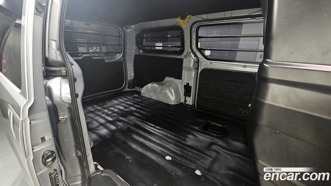 Hyundai Starex 2019