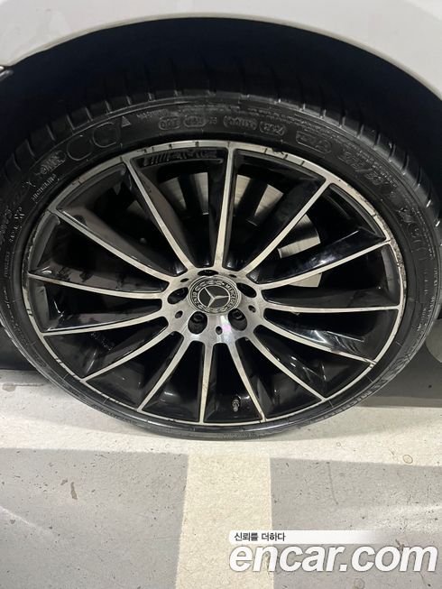 Mercedes-Benz CLS-Class 2021