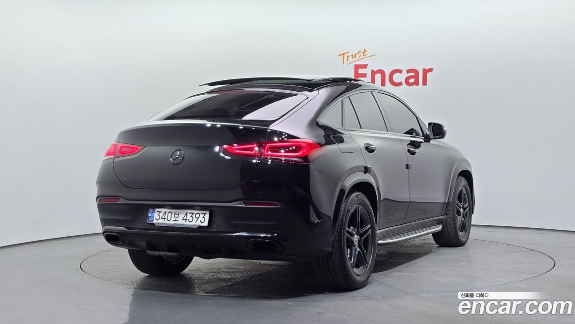 Mercedes-Benz GLE-Class 2021