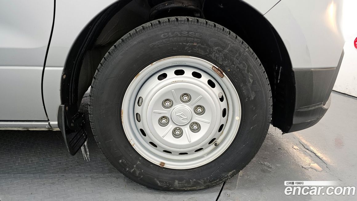 Hyundai Starex 2019