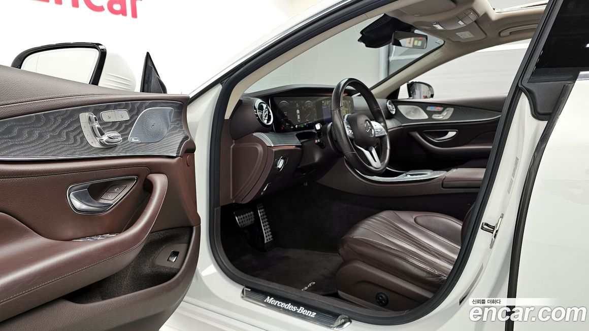 Mercedes-Benz CLS-Class 2021