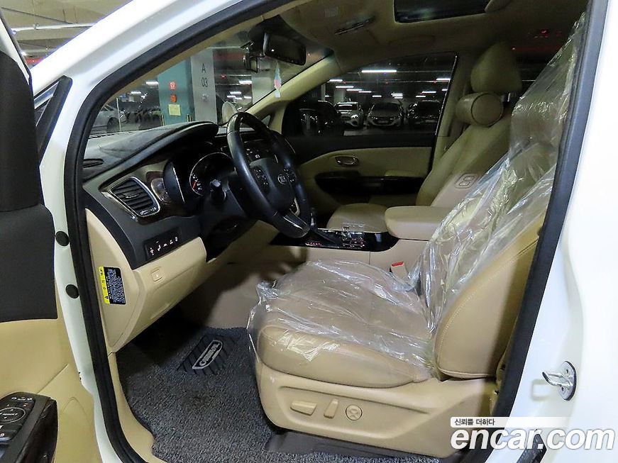 Kia Canival 2019
