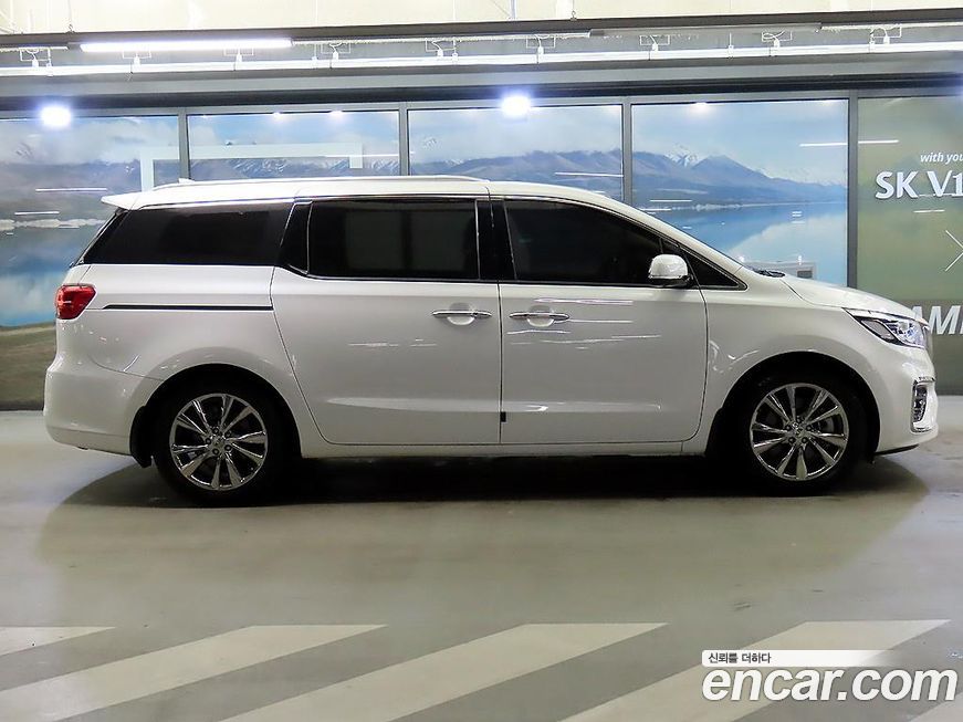 Kia Canival 2019