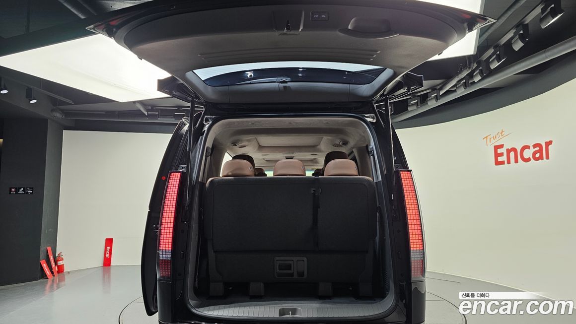 Hyundai Staria 2022