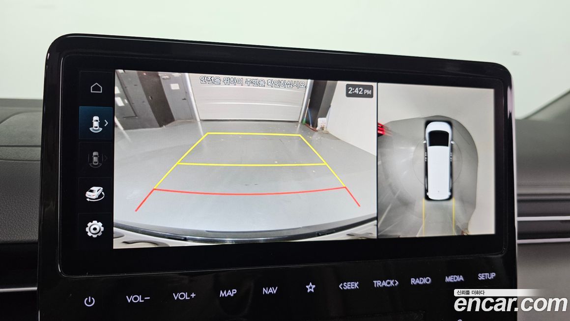 Hyundai Staria 2022