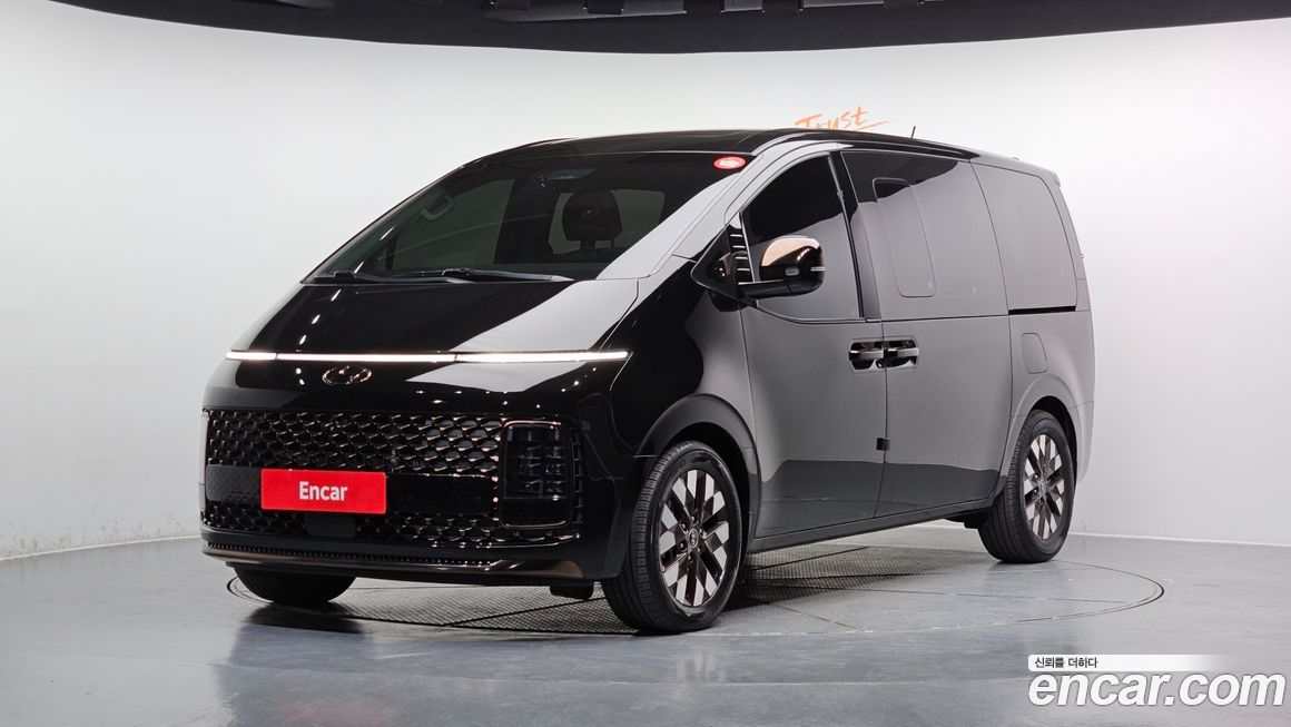 Hyundai Staria 2022