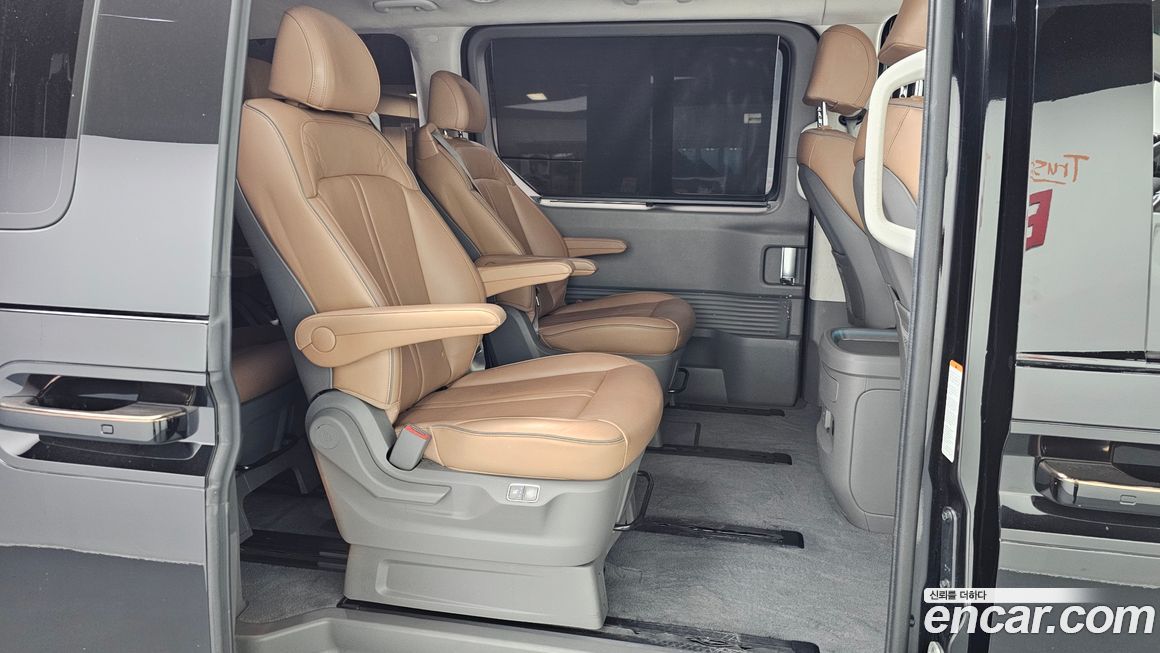 Hyundai Staria 2022