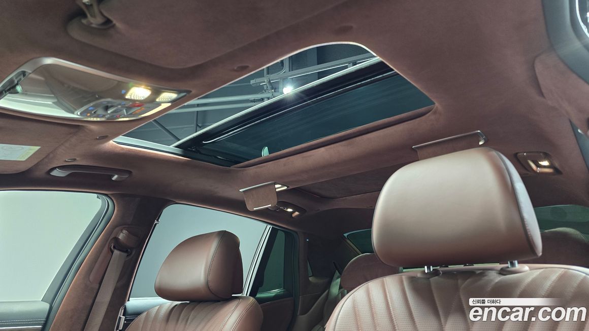 Genesis G90 2023
