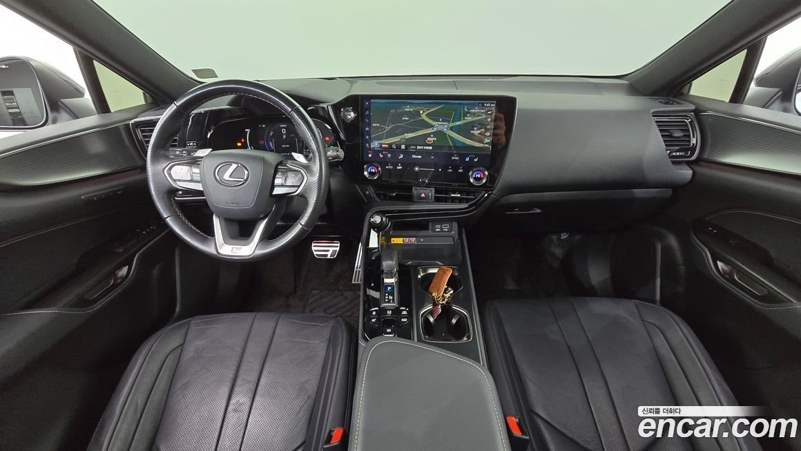 Lexus NX 2022