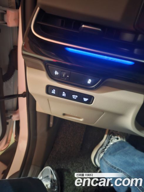 Kia Canival 2024