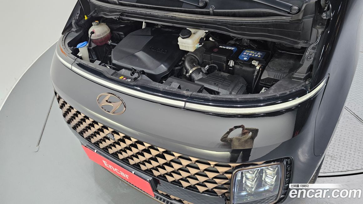 Hyundai Staria 2022
