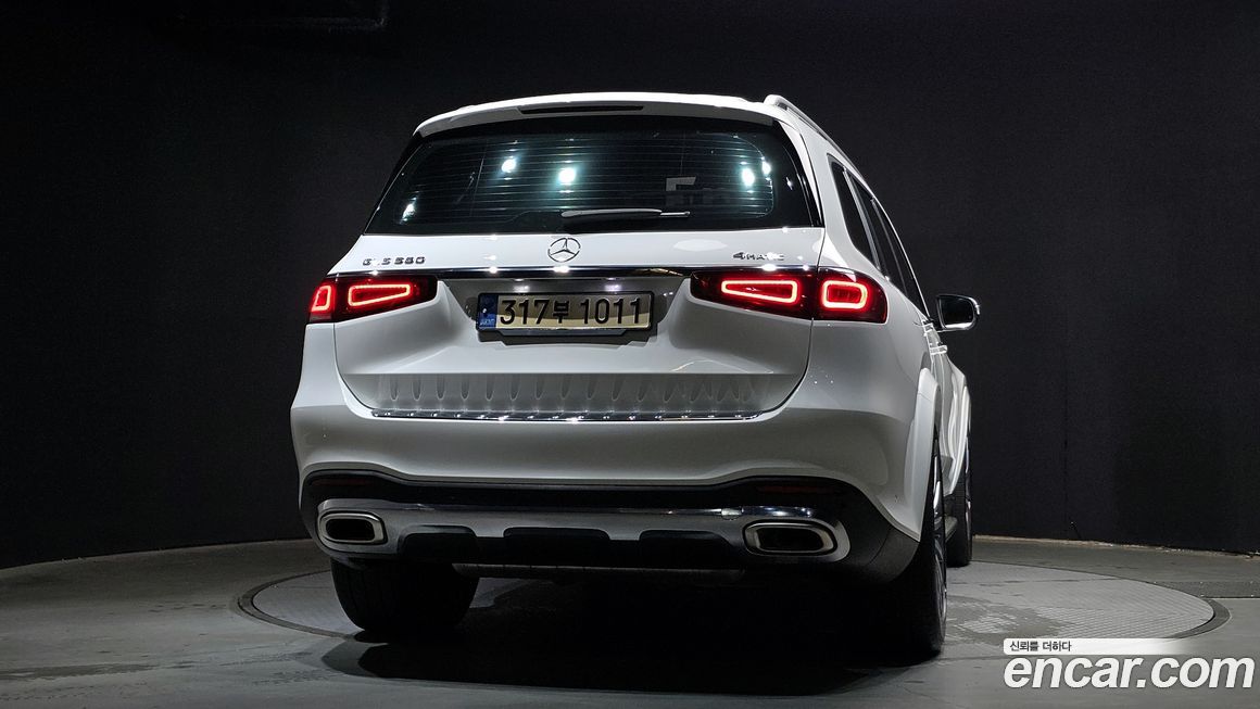 Mercedes-Benz GLS-Class 2021