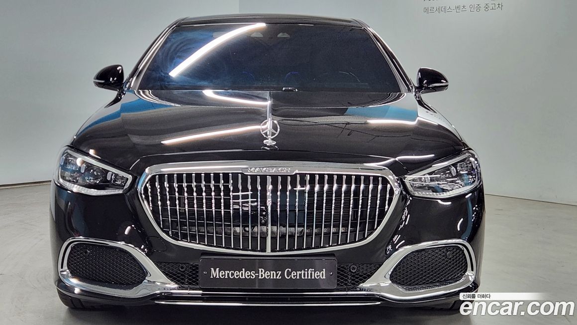 Mercedes-Benz S-Class 2024
