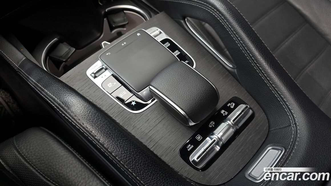 Mercedes-Benz GLS-Class 2021