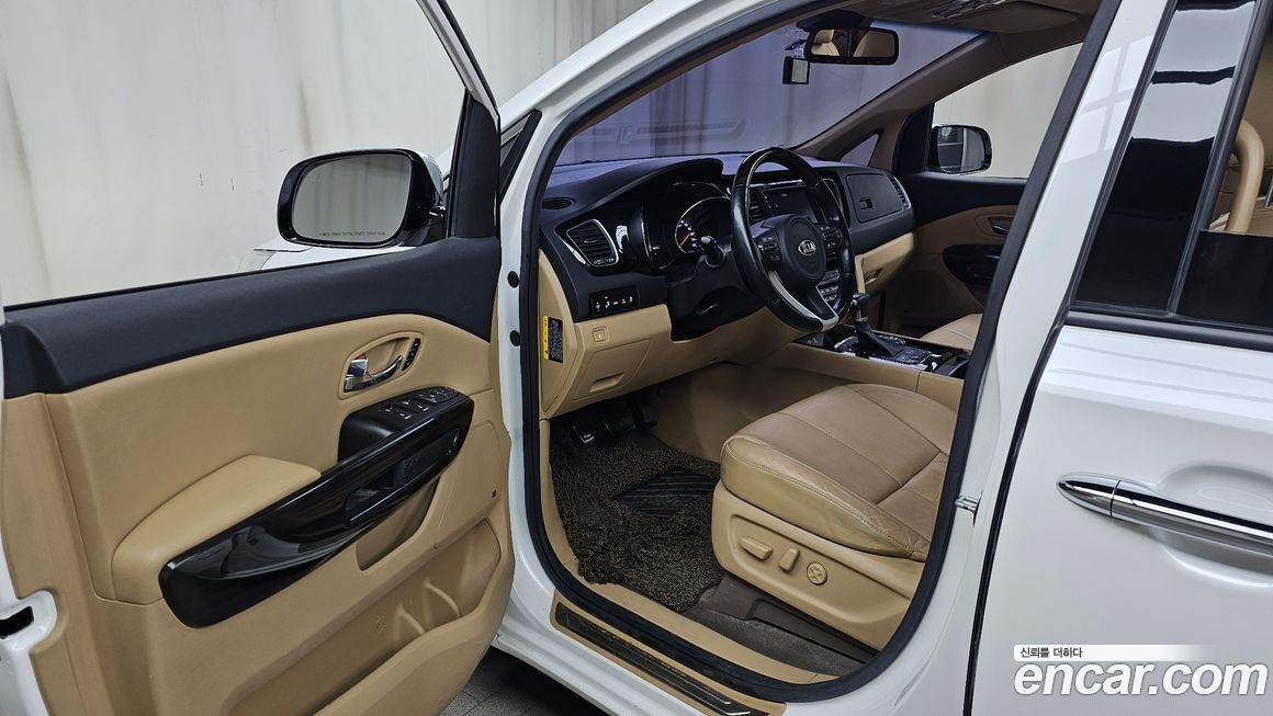 Kia Canival 2017