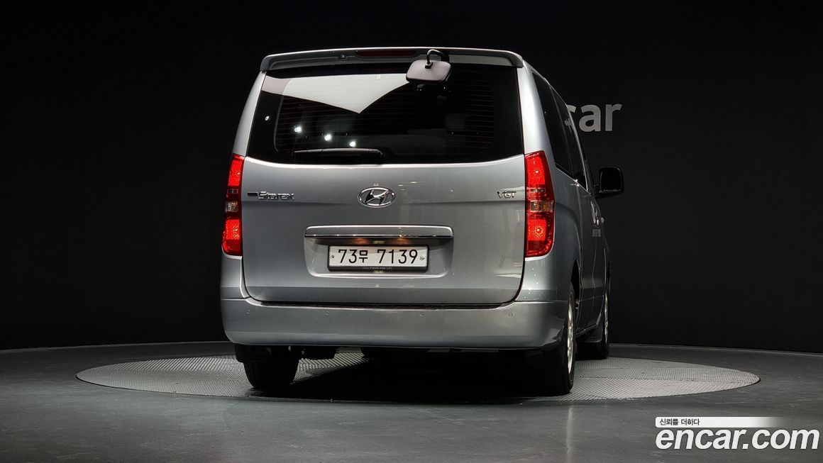 Hyundai Starex 2016