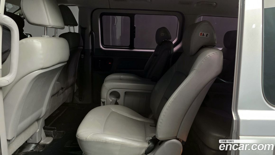 Hyundai Starex 2016