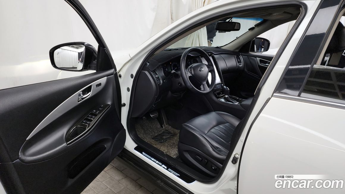 Infiniti EX 2012