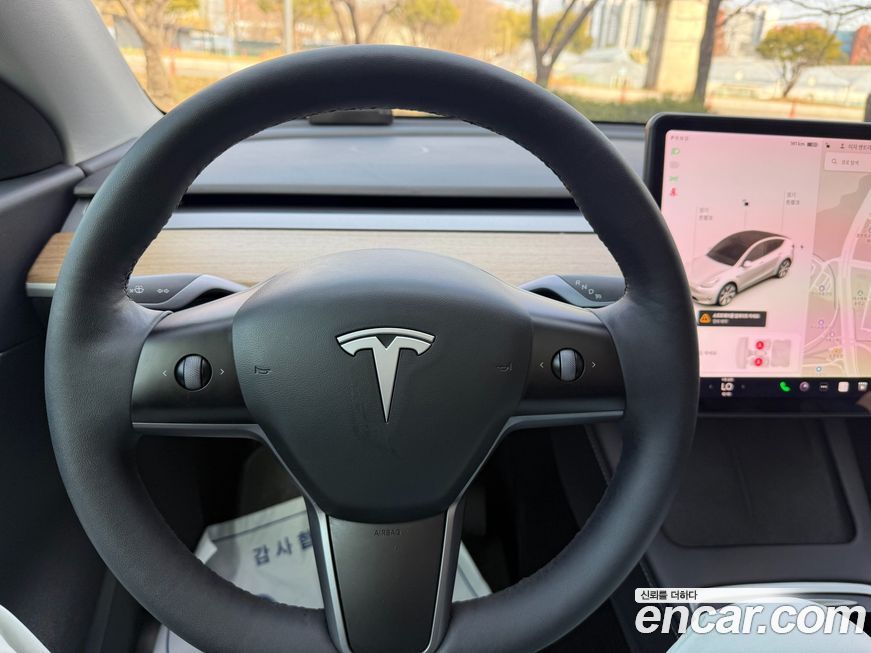 Tesla Model Y 2021