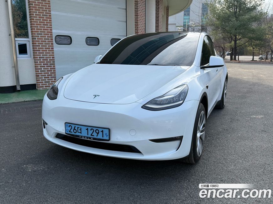 Tesla Model Y 2021