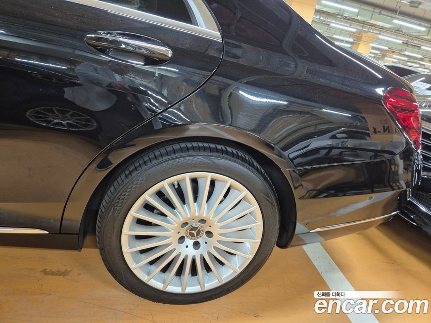 Mercedes-Benz S-Class 2019