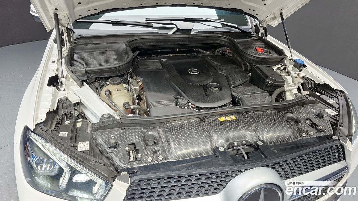 Mercedes-Benz GLE-Class 2021