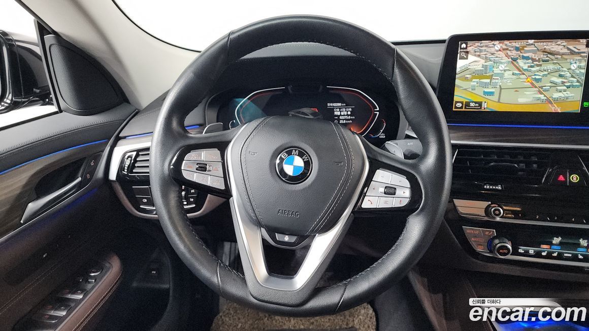 BMW Gran Turismo 2023