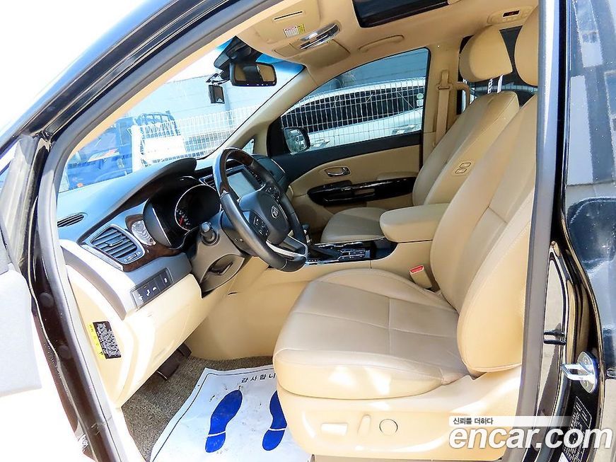 Kia Canival 2019