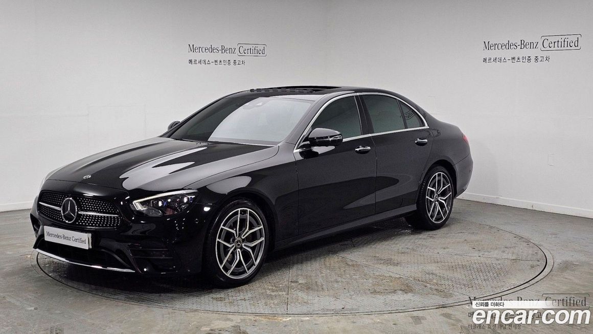 Mercedes-Benz E-Class 2021