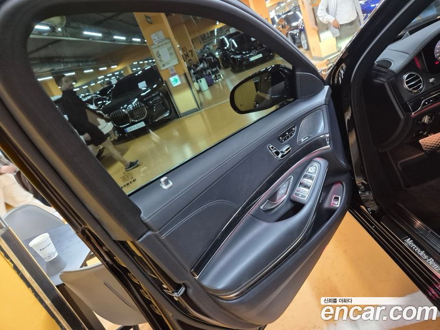 Mercedes-Benz S-Class 2019