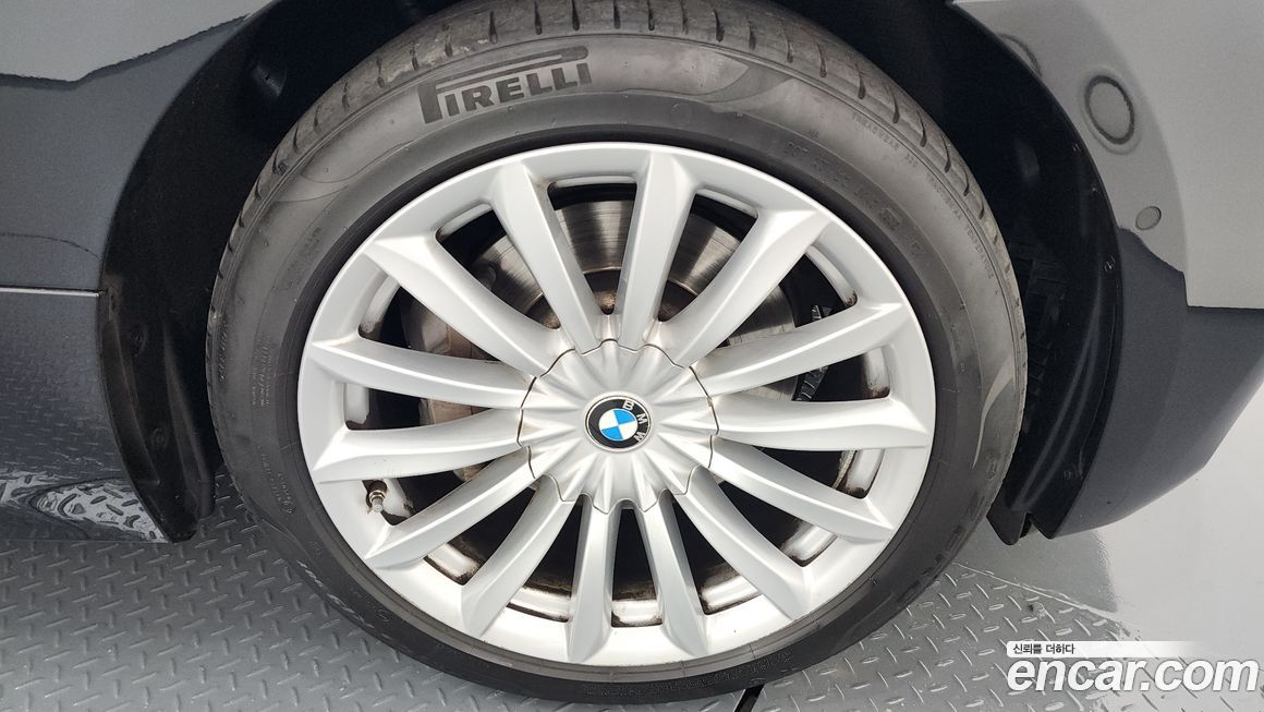 BMW Gran Turismo 2023