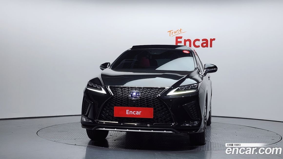 Lexus RX 2021