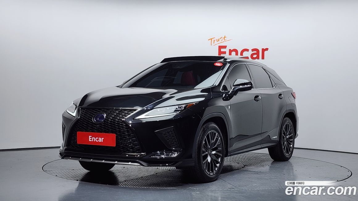 Lexus RX 2021