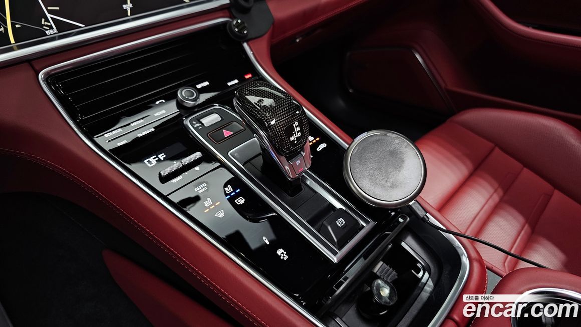 Porsche Panamera 2020