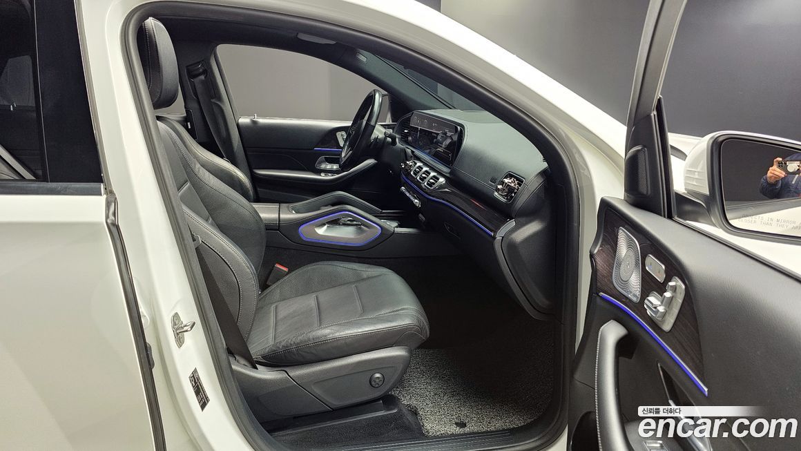 Mercedes-Benz GLE-Class 2021