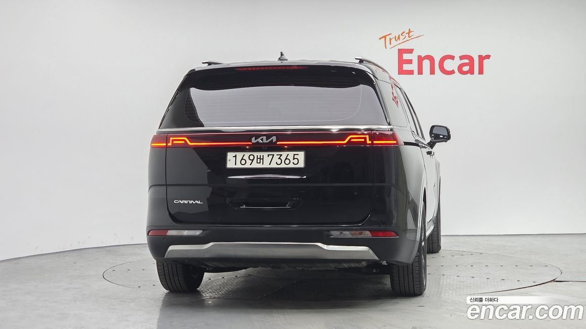 Kia Canival 2023