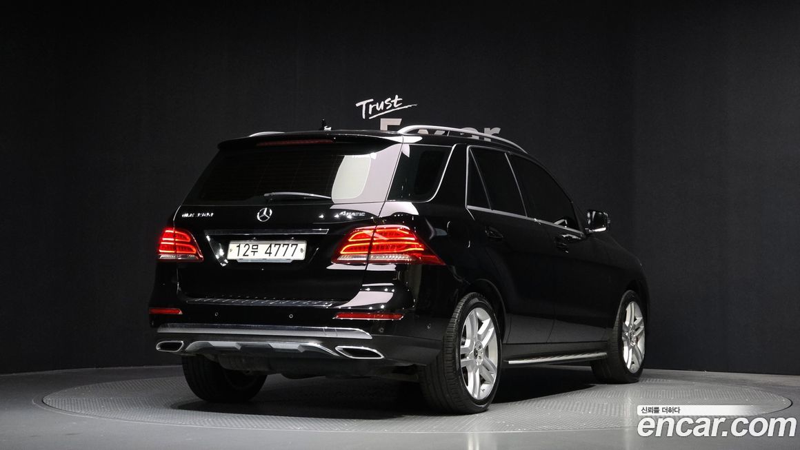 Mercedes-Benz GLE-Class 2018