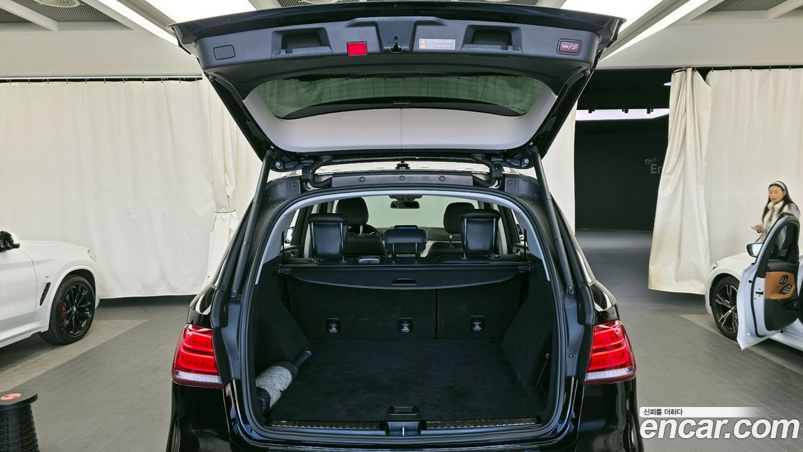 Mercedes-Benz GLE-Class 2018