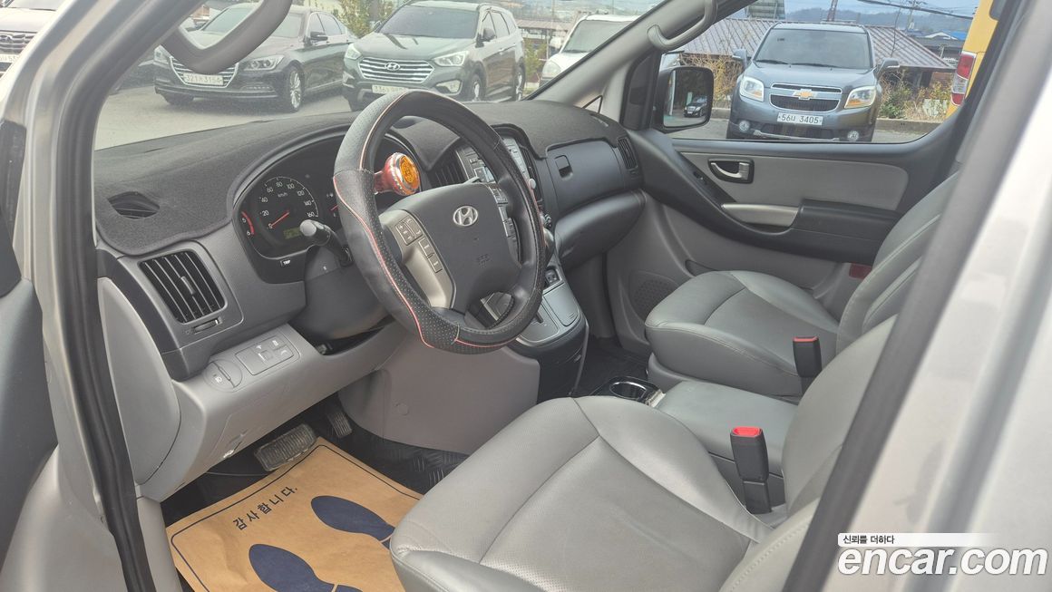 Hyundai Starex 2015