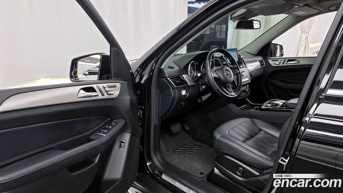 Mercedes-Benz GLE-Class 2018