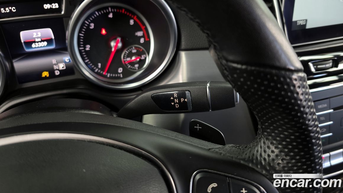 Mercedes-Benz GLE-Class 2018