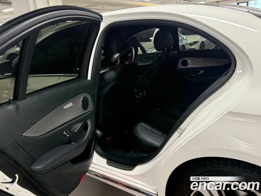 Mercedes-Benz E-Class 2019