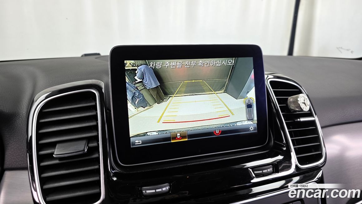 Mercedes-Benz GLE-Class 2018