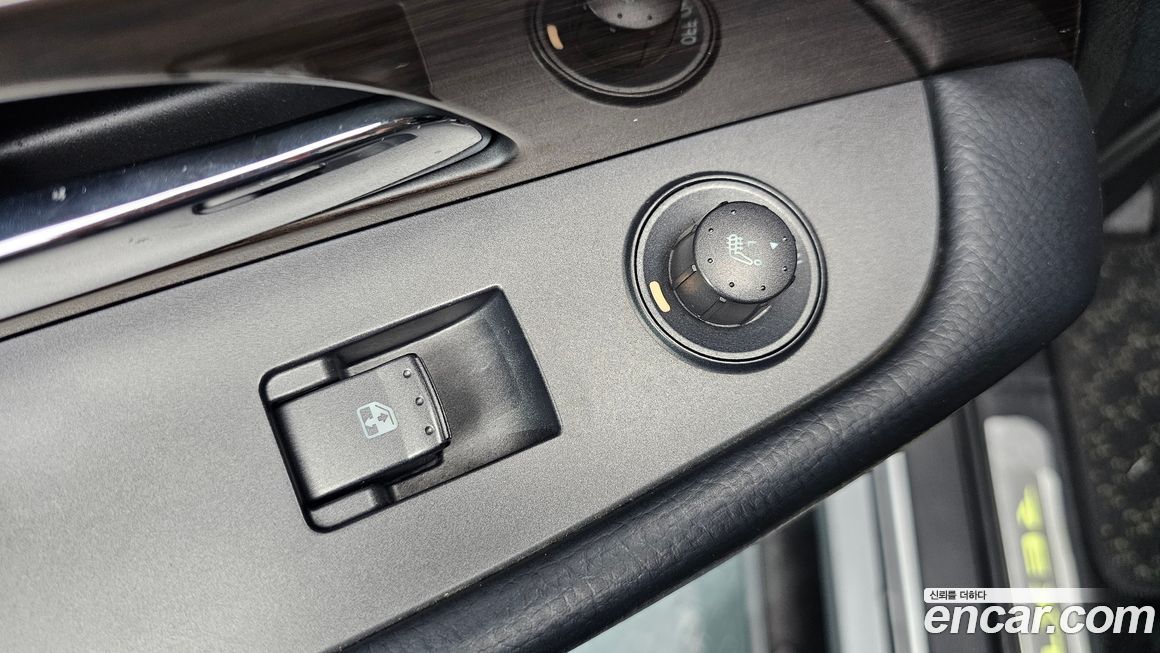 KG_Mobility_Ssangyong Rexton 2011