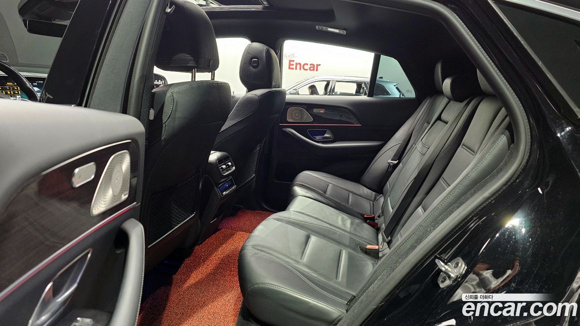 Mercedes-Benz GLE-Class 2021